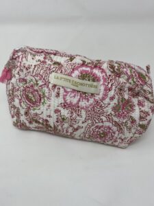 trousse de toilette